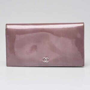 Chanel Light Purple Patent Leather CC L Yen Wallet